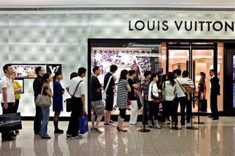 louis vuitton china online shopping|Louis Vuitton in chinese.